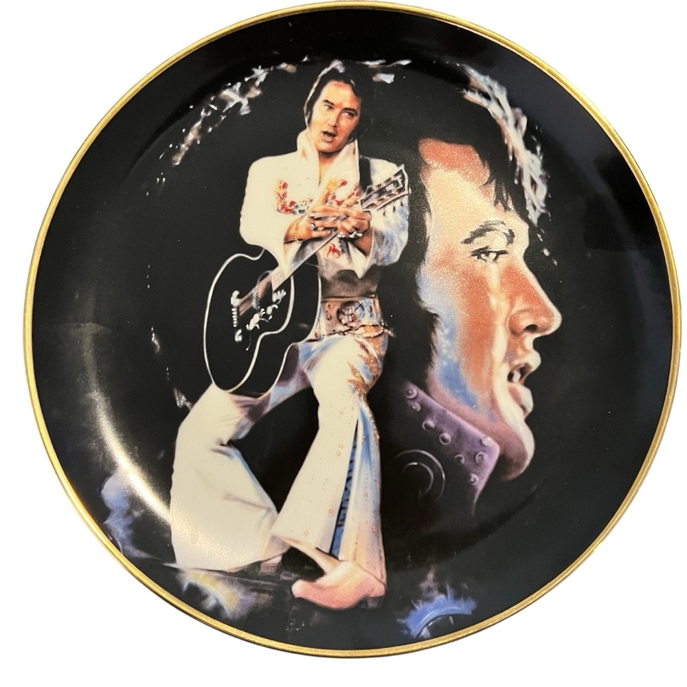 Elvis Presley Decorative Plate - Black and Gold